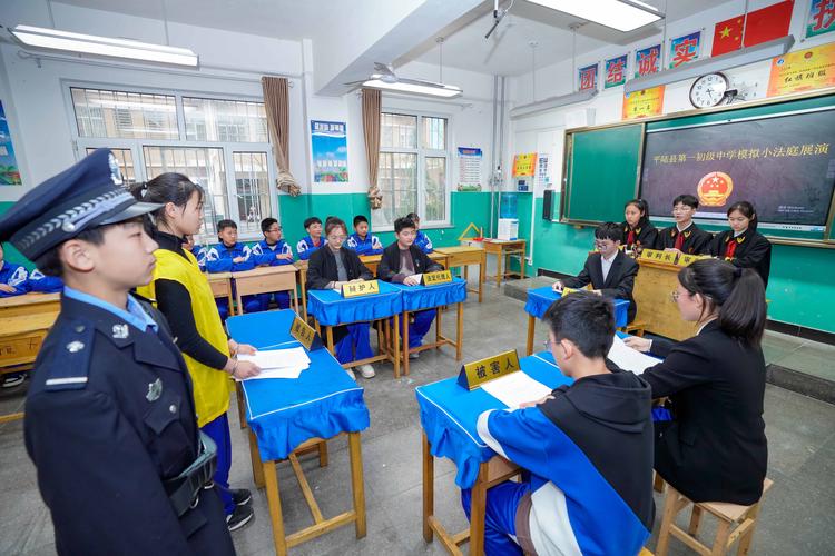 2025年5月广东广州市海珠区人民法院招聘劳动合同制书记员、法警辅助员面试公告